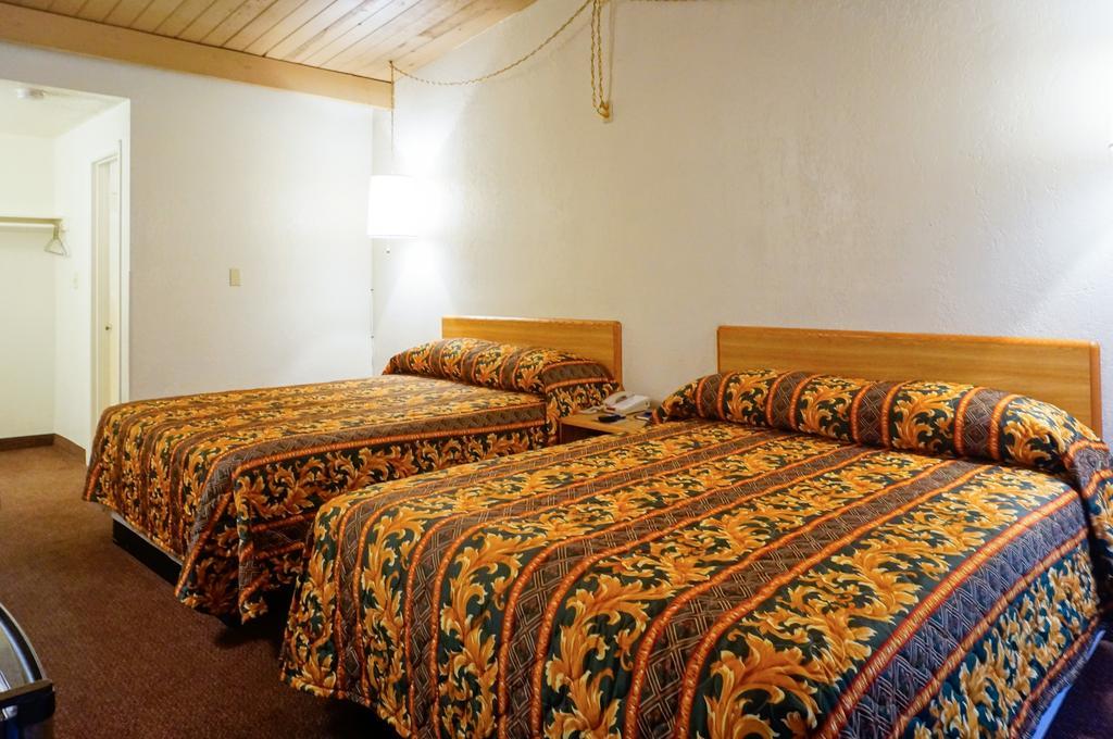 Ez 8 Motel San Jose II Phòng bức ảnh