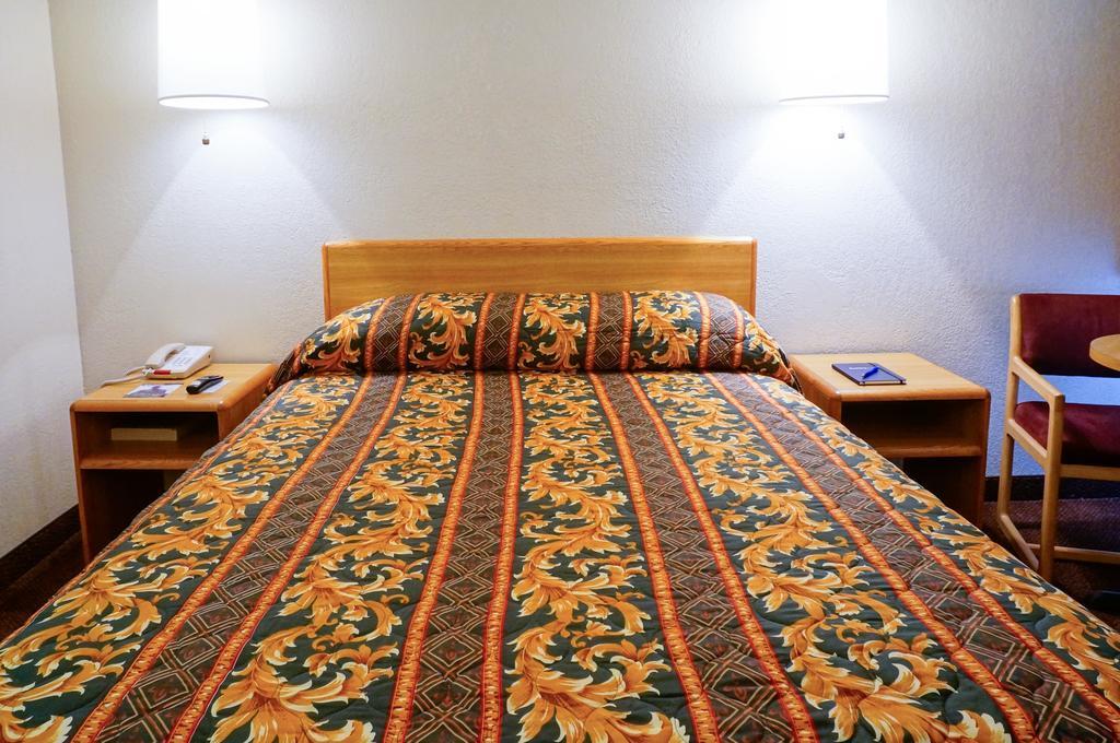 Ez 8 Motel San Jose II Phòng bức ảnh